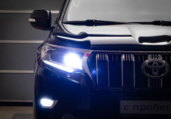 Подержанный автомобиль Toyota Land Cruiser Prado 2020 года (38 фото)