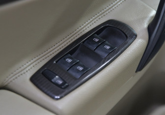 Подержанный автомобиль Renault Koleos 2012 года (11 фото)