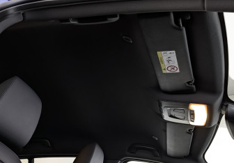 Подержанный автомобиль BMW X2 2022 года (23 фото)