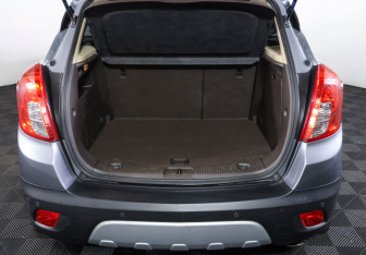 Подержанный автомобиль Opel Mokka 2014 года (9 фото)