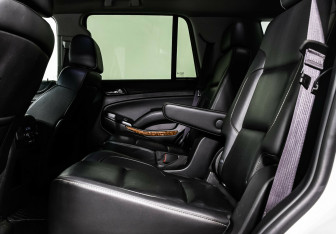 Подержанный автомобиль Chevrolet Tahoe 2015 года (13 фото)