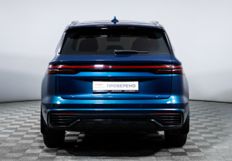 Подержанный автомобиль Geely Monjaro 2023 года (6 фото)