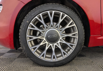 Подержанный автомобиль Fiat 500 Hatchback 2021 года (12 фото)