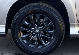 Подержанный автомобиль Lexus GX 2022 года (9 фото)
