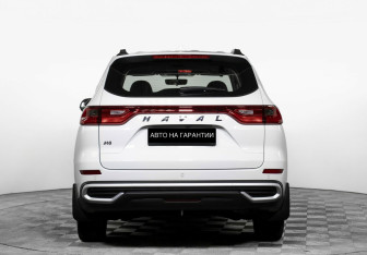 Подержанный автомобиль Haval M6 2023 года (9 фото)