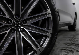 Подержанный автомобиль Changan UNI-K 2023 года (26 фото)