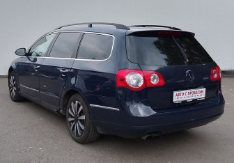 Подержанный автомобиль Volkswagen Passat Wagon 2008 года (7 фото)