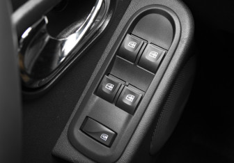 Подержанный автомобиль Nissan Terrano 2019 года (15 фото)