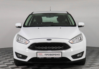 Подержанный автомобиль Ford Focus Hatchback 2018 года (2 фото)