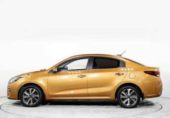 Подержанный автомобиль Kia Rio Sedan 2019 года (3 фото)