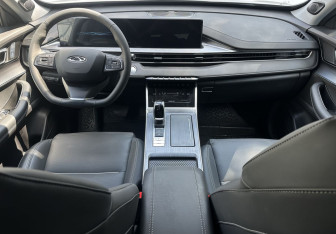 Подержанный автомобиль Chery Tiggo 7 Pro Max 2023 года (11 фото)