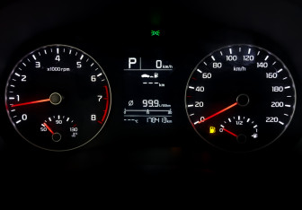 Подержанный автомобиль Kia Rio Hatchback 2021 года (13 фото)