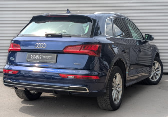 Подержанный автомобиль Audi Q5 2020 года (5 фото)