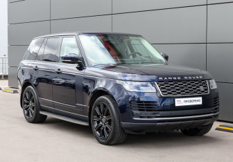 Подержанный автомобиль Land Rover Range Rover 2021 года (3 фото)