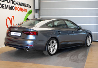 Подержанный автомобиль Audi A5 Liftback 2019 года (4 фото)