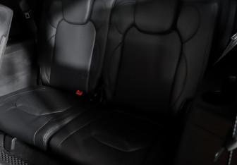 Подержанный автомобиль Chevrolet Captiva 2022 года (18 фото)