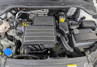 Подержанный автомобиль Skoda Rapid Liftback 2020 года (9 фото)