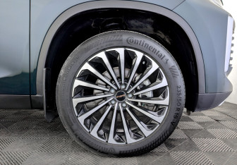 Подержанный автомобиль Exeed TXL 2024 года (18 фото)
