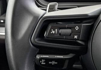 Подержанный автомобиль Porsche Cayenne 2024 года (28 фото)