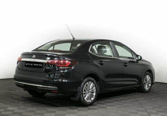 Подержанный автомобиль Citroen C4 Sedan 2017 года (5 фото)