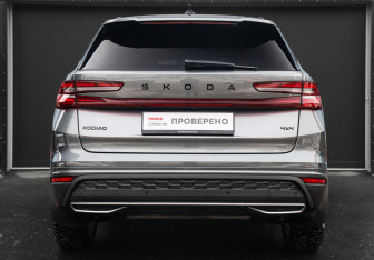 Подержанный автомобиль Skoda Kodiaq 2025 года (7 фото)