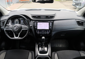 Подержанный автомобиль Nissan Qashqai 2019 года (9 фото)