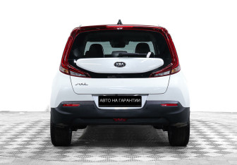 Подержанный автомобиль Kia Soul 2021 года (6 фото)