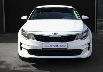 Подержанный автомобиль Kia Optima Sedan 2018 года (2 фото)
