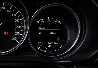 Подержанный автомобиль Mazda CX-5 2024 года (11 фото)