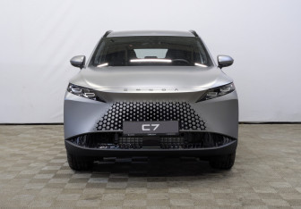 Новый Omoda C7 2025 (5 фото)