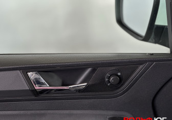 Подержанный автомобиль Skoda Rapid Liftback 2019 года (14 фото)