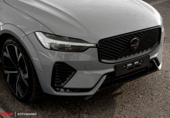 Новый Volvo XC60 2025 (8 фото)