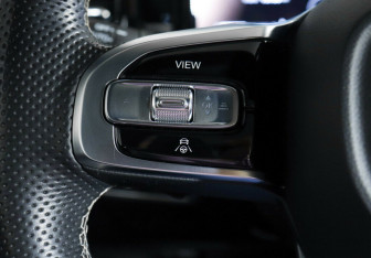 Подержанный автомобиль GAC GS8 2023 года (12 фото)