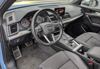 Подержанный автомобиль Audi SQ5 2019 года (15 фото)