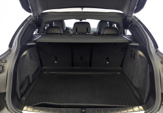 Подержанный автомобиль BMW X4 2019 года (10 фото)