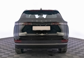 Новый Omoda C7 2026 (6 фото)
