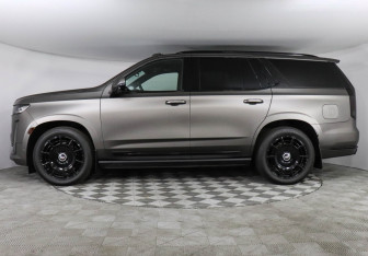 Подержанный автомобиль Cadillac Escalade Suv 2022 года (8 фото)