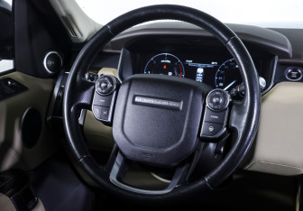 Подержанный автомобиль Land Rover Range Rover Sport 2015 года (14 фото)