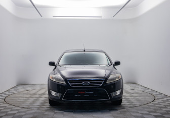 Подержанный автомобиль Ford Mondeo Sedan 2009 года (2 фото)