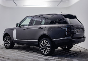 Подержанный автомобиль Land Rover Range Rover 2016 года (3 фото)