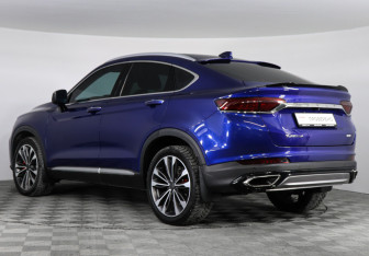 Подержанный автомобиль Geely Tugella 2022 года (7 фото)