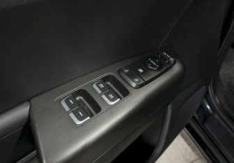 Подержанный автомобиль Kia Sportage 2021 года (12 фото)