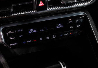 Подержанный автомобиль Kia K5 2020 года (19 фото)