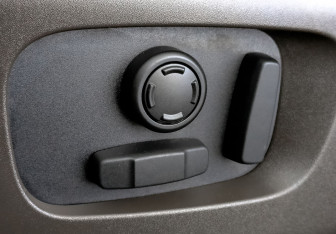 Подержанный автомобиль Land Rover Range Rover Sport 2021 года (26 фото)