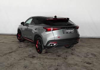 Подержанный автомобиль Omoda C5 2023 года (4 фото)