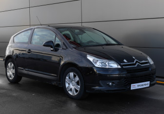 Подержанный автомобиль Citroen C4 Hatchback 2008 года (2 фото)