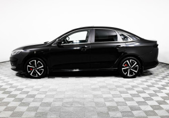 Подержанный автомобиль Kaiyi E5 2023 года (3 фото)