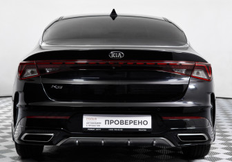 Подержанный автомобиль Kia K5 2020 года (6 фото)