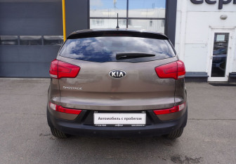 Подержанный автомобиль Kia Sportage 2015 года (6 фото)