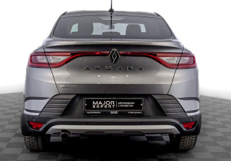 Подержанный автомобиль Renault Arkana 2019 года (6 фото)
